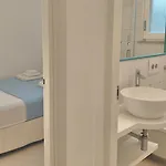 Torre Lazzaretto Seafront House Apartment *