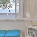 Torre Lazzaretto Seafront House *
