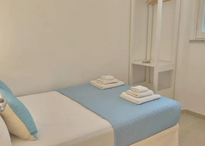 Torre Lazzaretto Seafront House Alghero