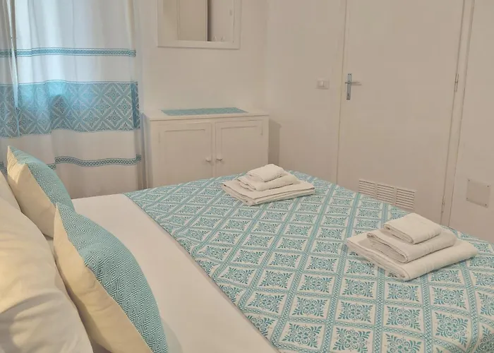 Apartment Torre Lazzaretto Seafront House