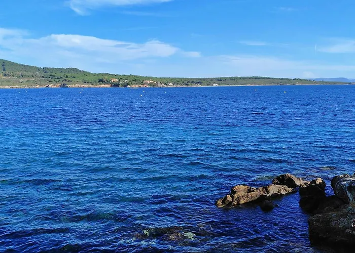 Torre Lazzaretto Seafront House Apartment